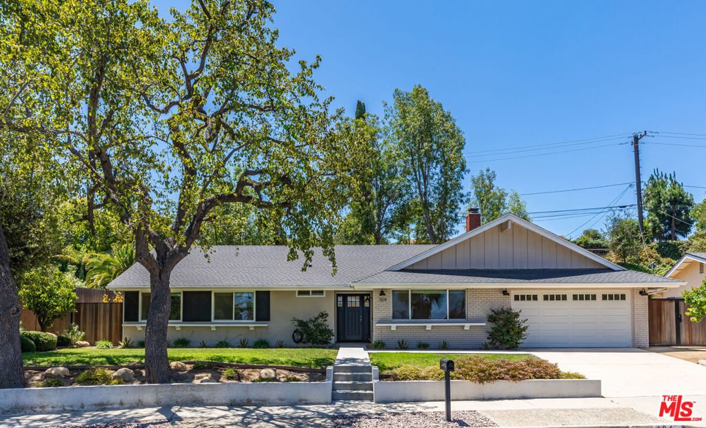 House in Thousand Oaks, California, United States 1 - 18200185