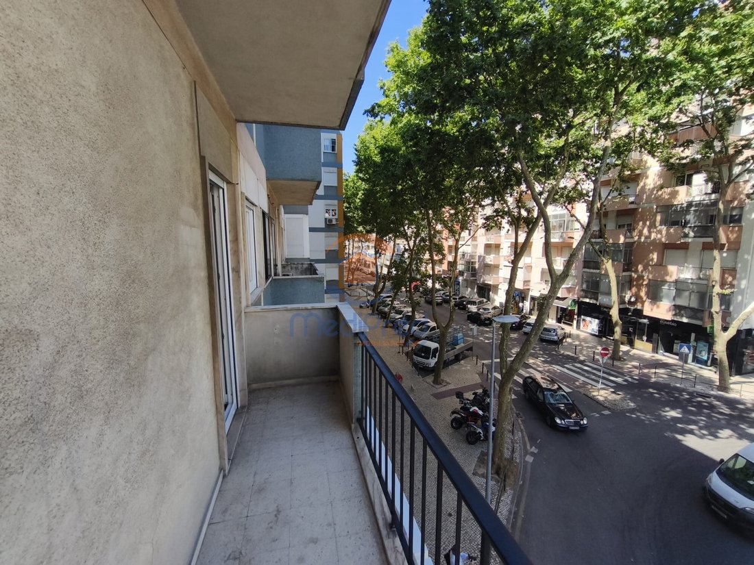 Apartment in Benfica, Lisbon, Portugal 5 - 18205805
