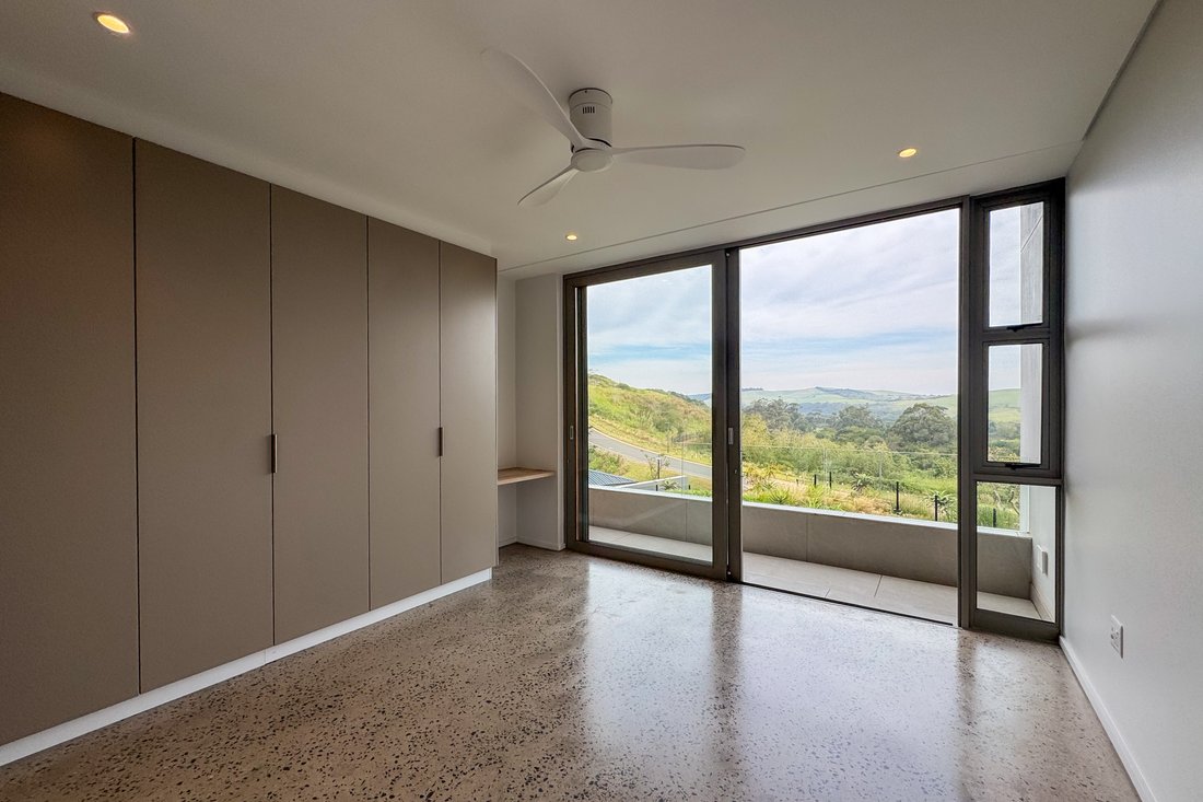 Townhouse in Port Zimbali, KwaZulu-Natal, South Africa 5 - 18201896