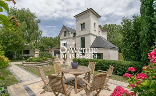House in Le Parc, Saint-Maur-des-Fossés, France 1