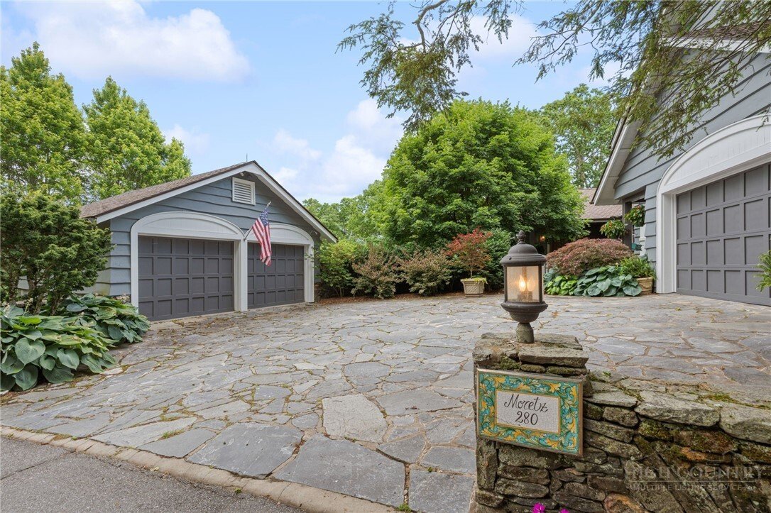 House in Blowing Rock, North Carolina, United States 3 - 18203850