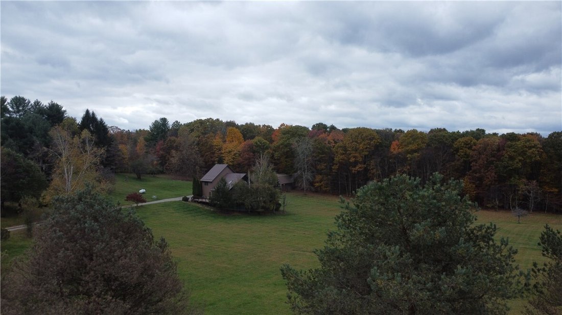 House in Farmington, Pennsylvania, United States 2 - 18203063