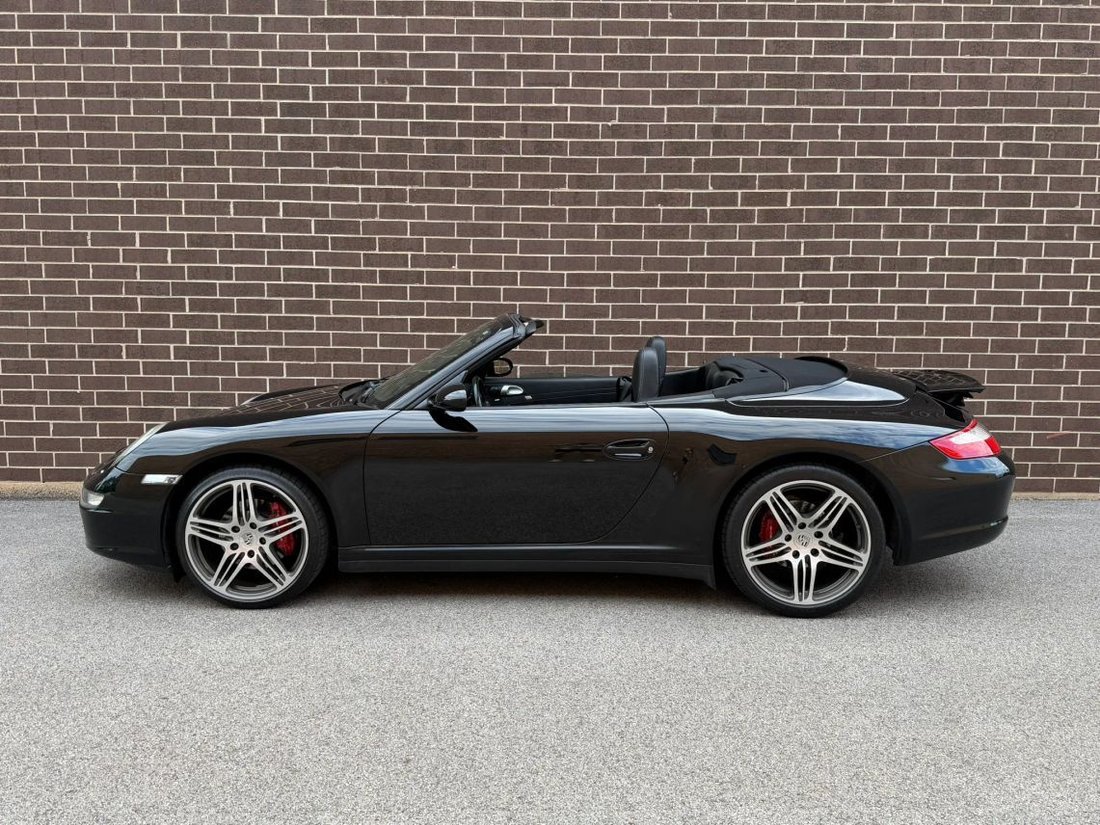 Cabriolet in Roselle, IL, United States 4 - 18206259