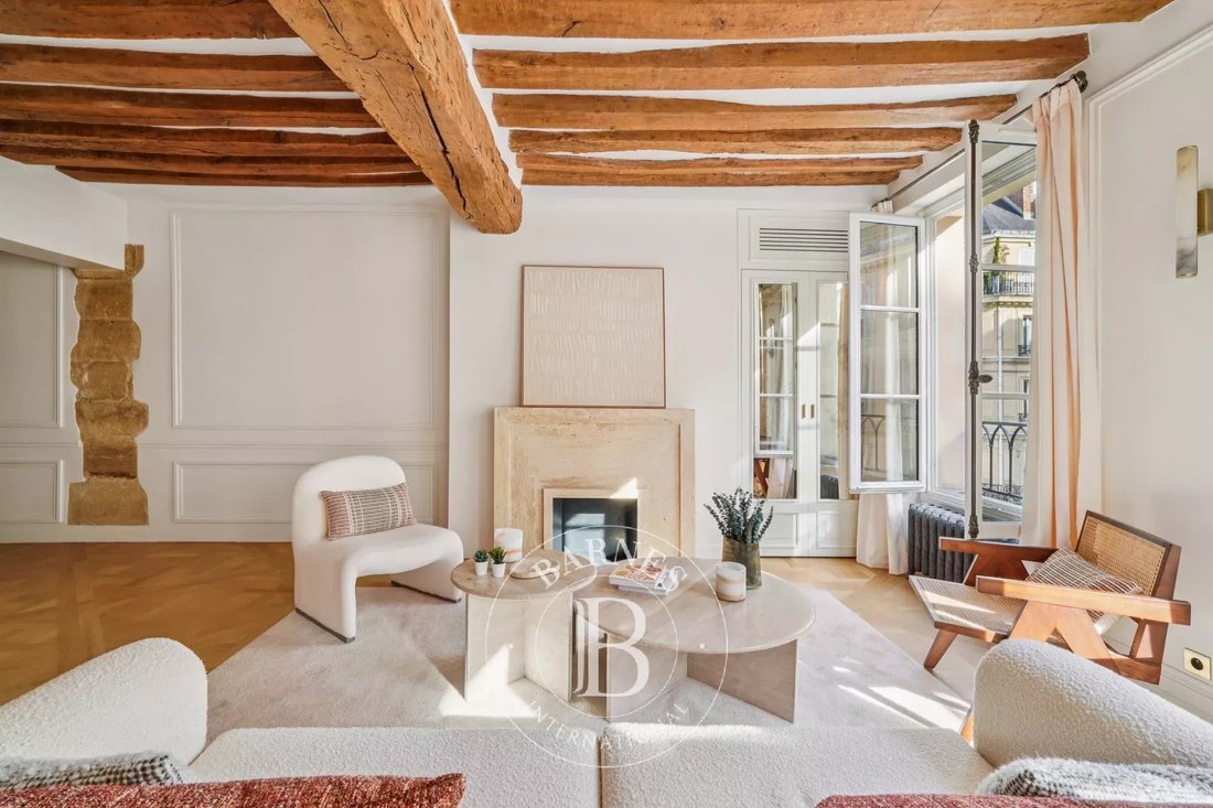 Apartment in Saint Thomas d'Aquin, Paris 7e Arrondissement, Paris 2 - 18201321