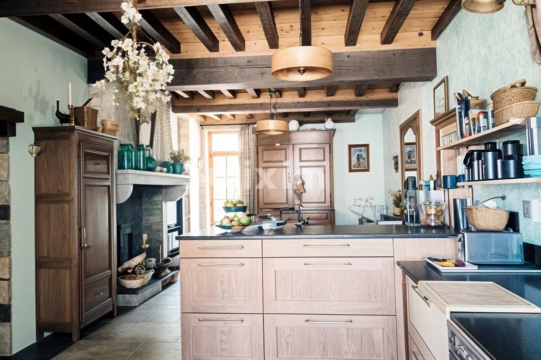 Estate in Fauconnet, Dijon, France 5 - 18201707