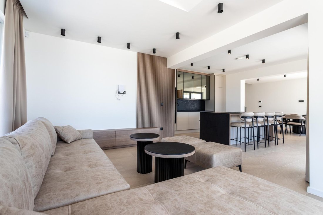 Villa in Baska Voda, Split-Dalmatia County, Croatia 4 - 12620756