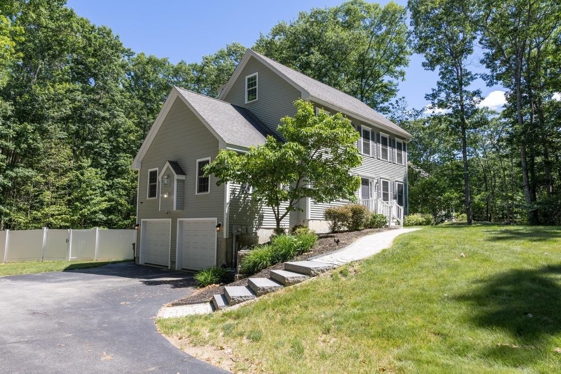 House in Dover, New Hampshire, United States 2 - 17550701