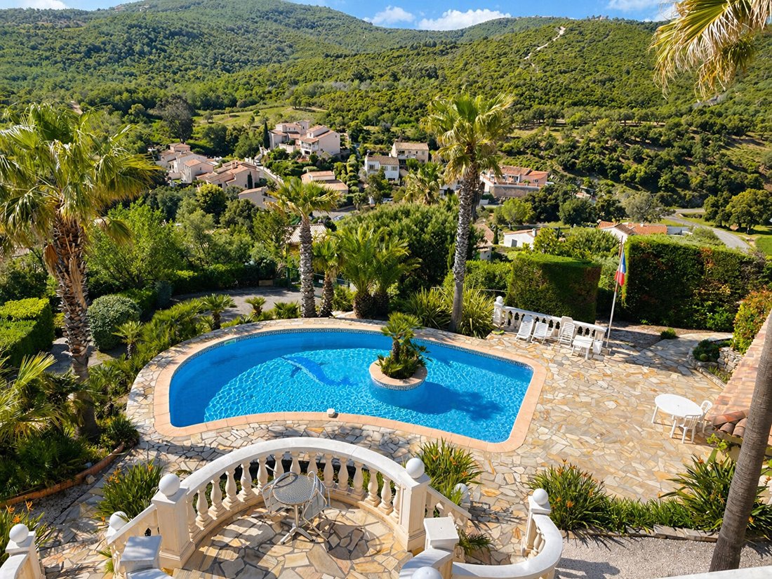 Villa in Les Issambres, Roquebrune-sur-Argens, France 2 - 18201848