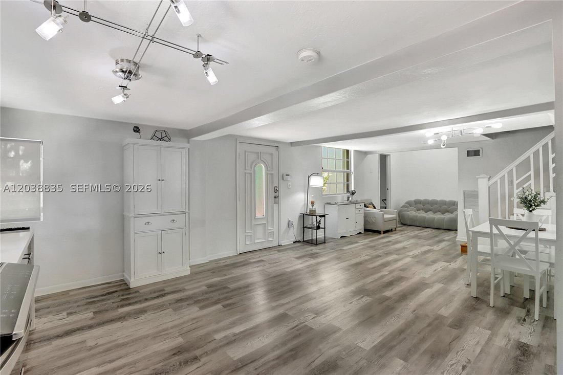House in Miami, Florida, United States 3 - 18204206