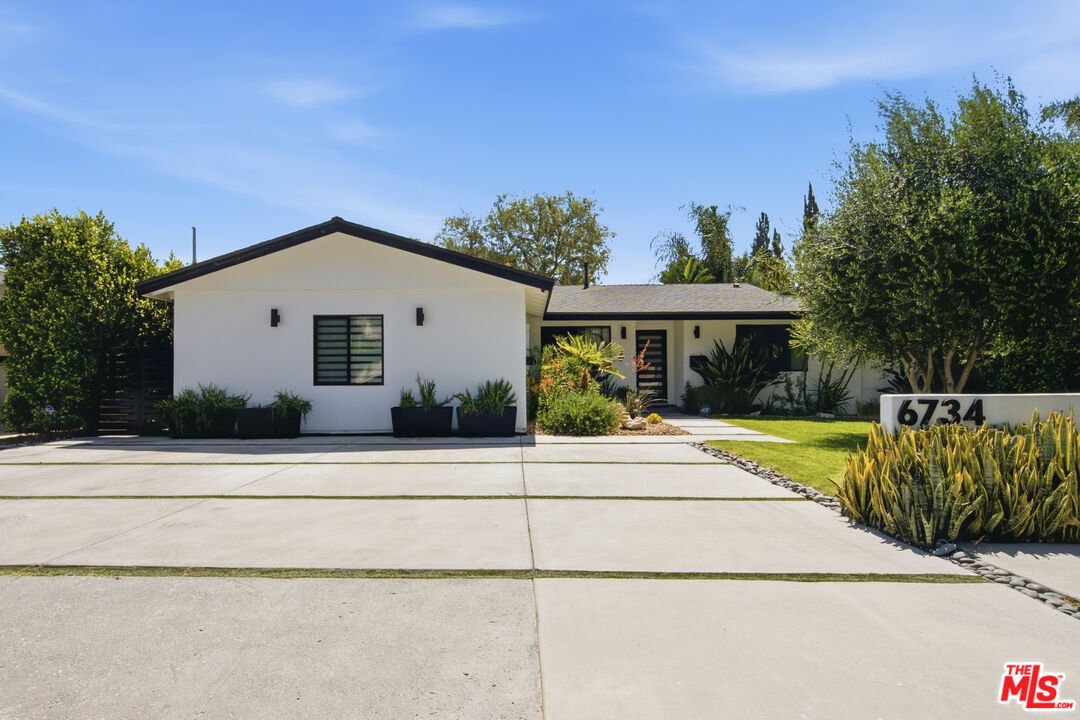House in Los Angeles, California, United States 2 - 18200860