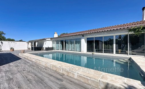 Villa a Partie Nord-Ferrieres-Cadenades-Rouviere, Le Muy, Francia 1