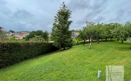 Land in Acotz, Saint-Jean-de-Luz, France 1