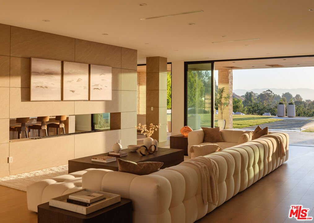 House in Hidden Hills, California, United States 5 - 18203398