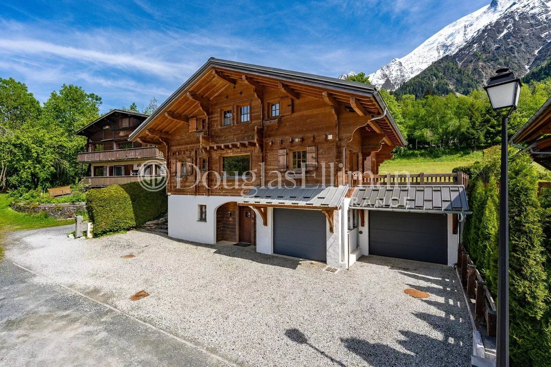 Chalet in Les Houches, Auvergne-Rhône-Alpes, France 1 - 18201420