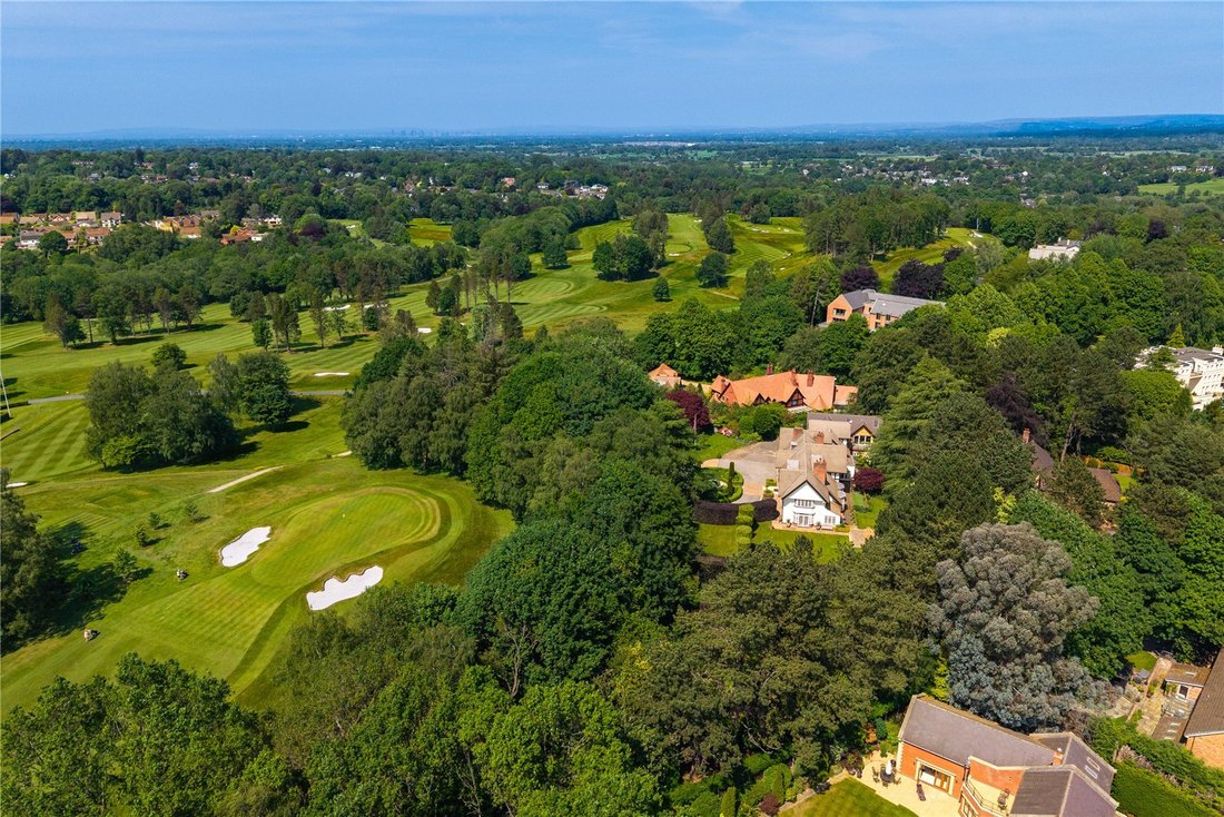 House in Prestbury, England 3 - 18201231
