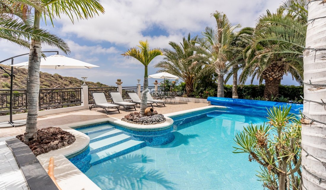 Villa in Adeje, Canary Islands, Spain 3 - 18201263