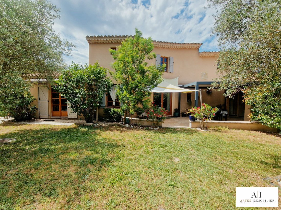 Villa in Saint-Thome, Auvergne-Rhône-Alpes, France 4 - 18206887