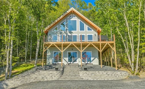 House in Fleetwood, North Carolina, United States 1