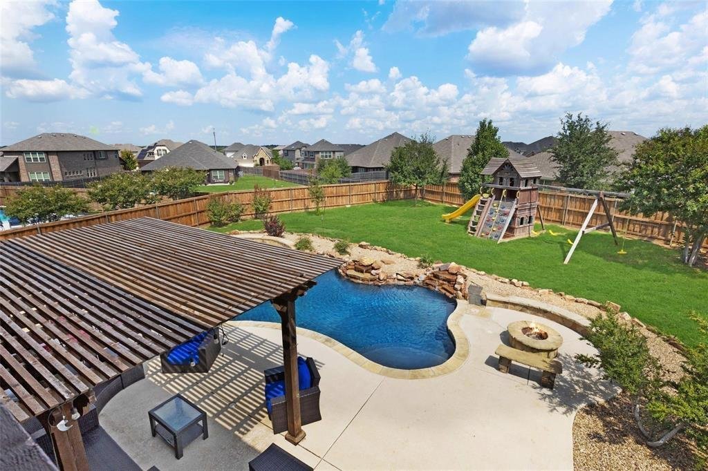 House in Cross Roads, Texas, United States 2 - 18200461