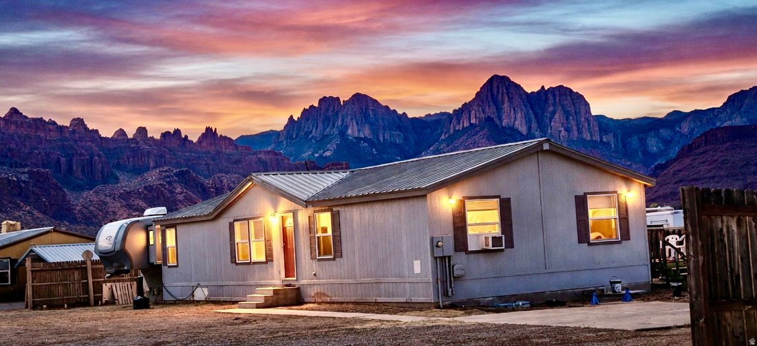 House in Moab, Utah, United States 1 - 18203670