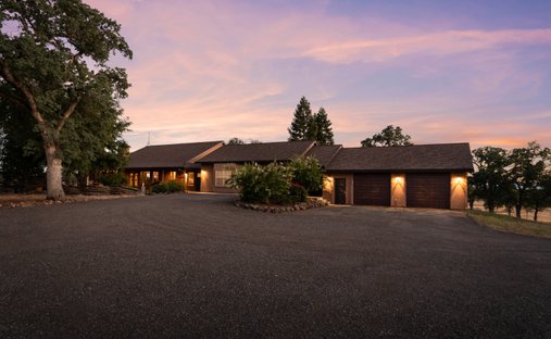 House in Anderson, California, United States 1
