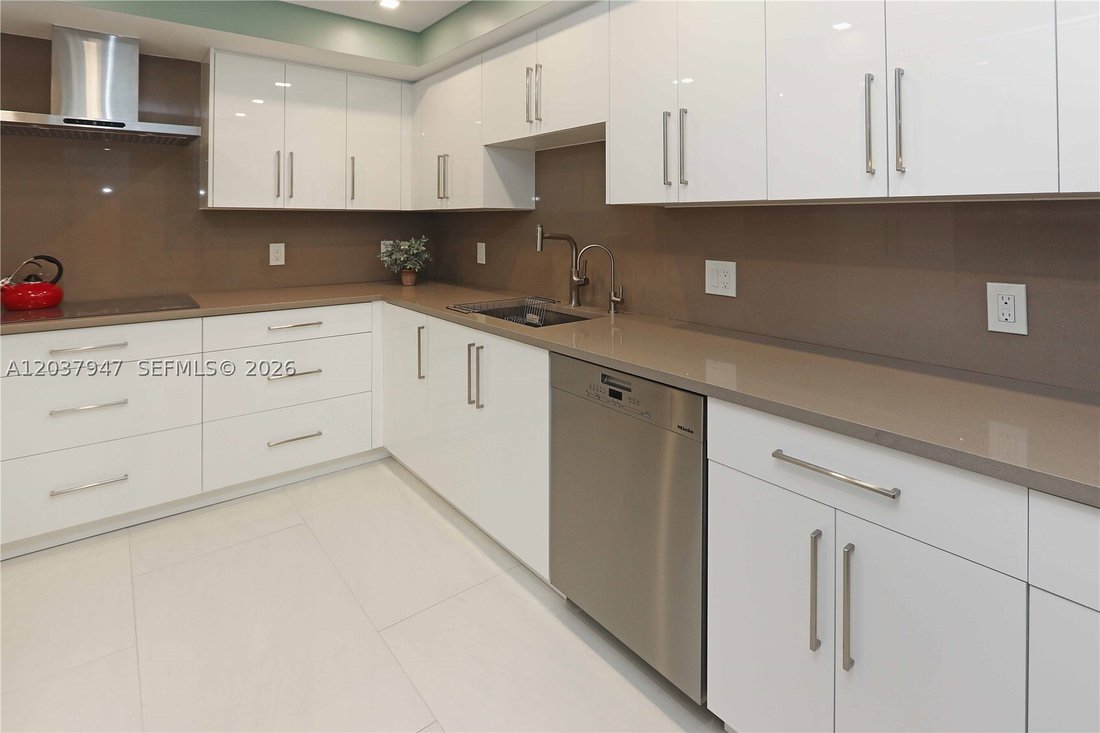 Condo in Fort Lauderdale, Florida, United States 4 - 18200225