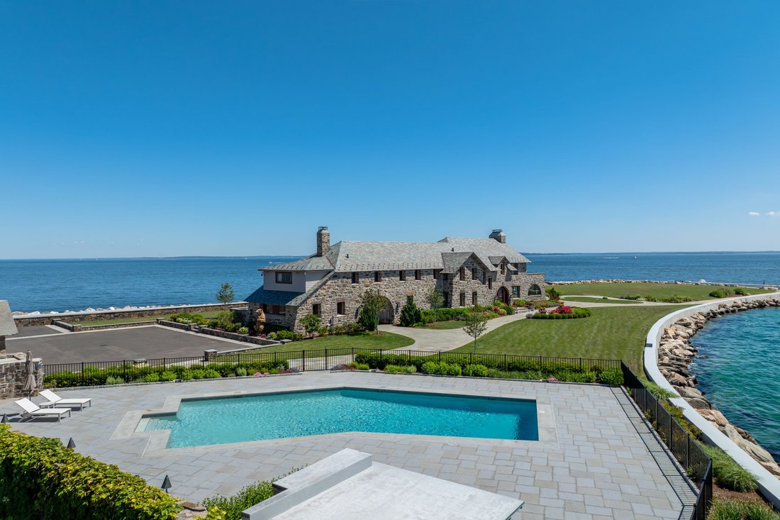 House in Stamford, Connecticut, United States 4 - 18200757