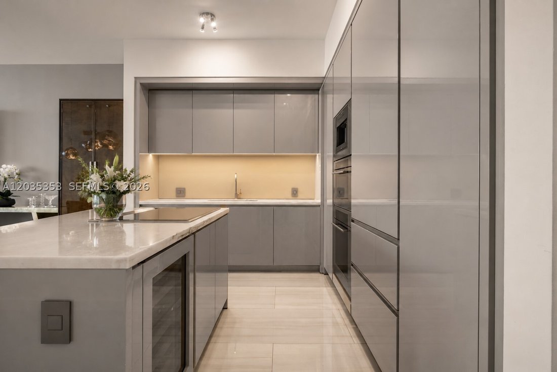 Condo in Sunny Isles Beach, Florida, United States 3 - 18200221