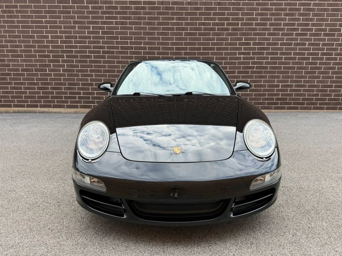 Cabriolet in Roselle, IL, United States 2 - 18206259