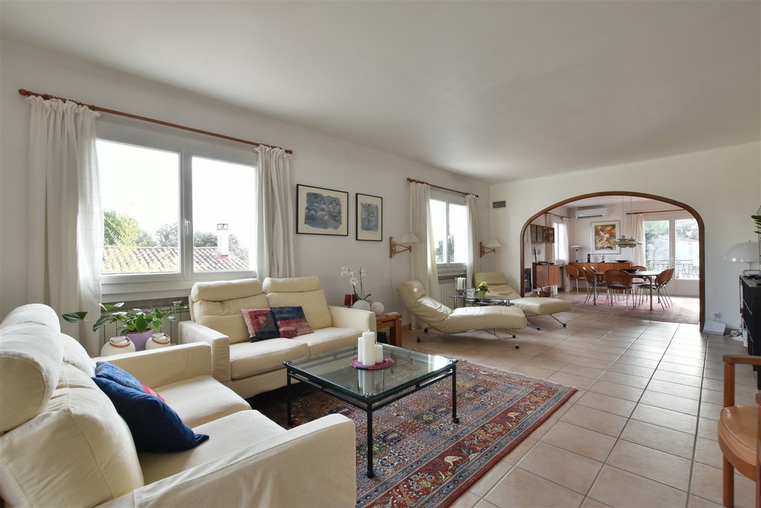 Villa in Sommieres, Occitania, France 3 - 18200888