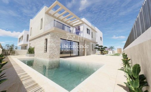 Casa a Santa Eulària des Riu, Isole Baleari, Spagna 1