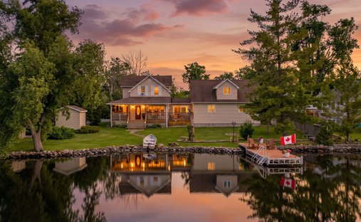 Haus in Kawartha Lakes, Ontario, Kanada 1