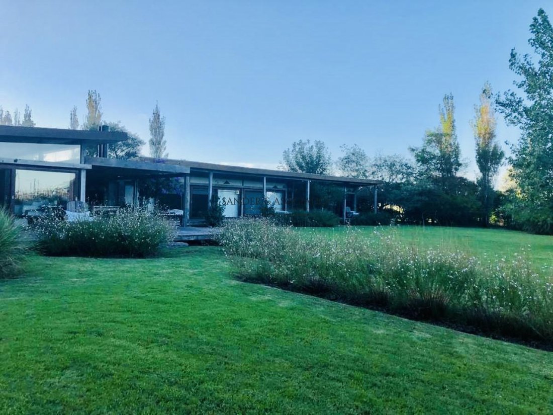 House in San Vicente, Maldonado Department, Uruguay 2 - 18202586