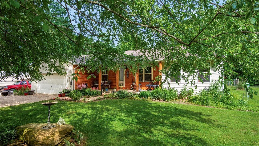 House in Roseville, Ohio, United States 3 - 18203809