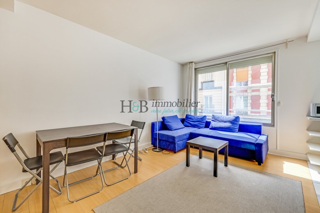 Apartment in Pereire-Malesherbes, Paris 17e Arrondissement, Paris 2 - 18200745
