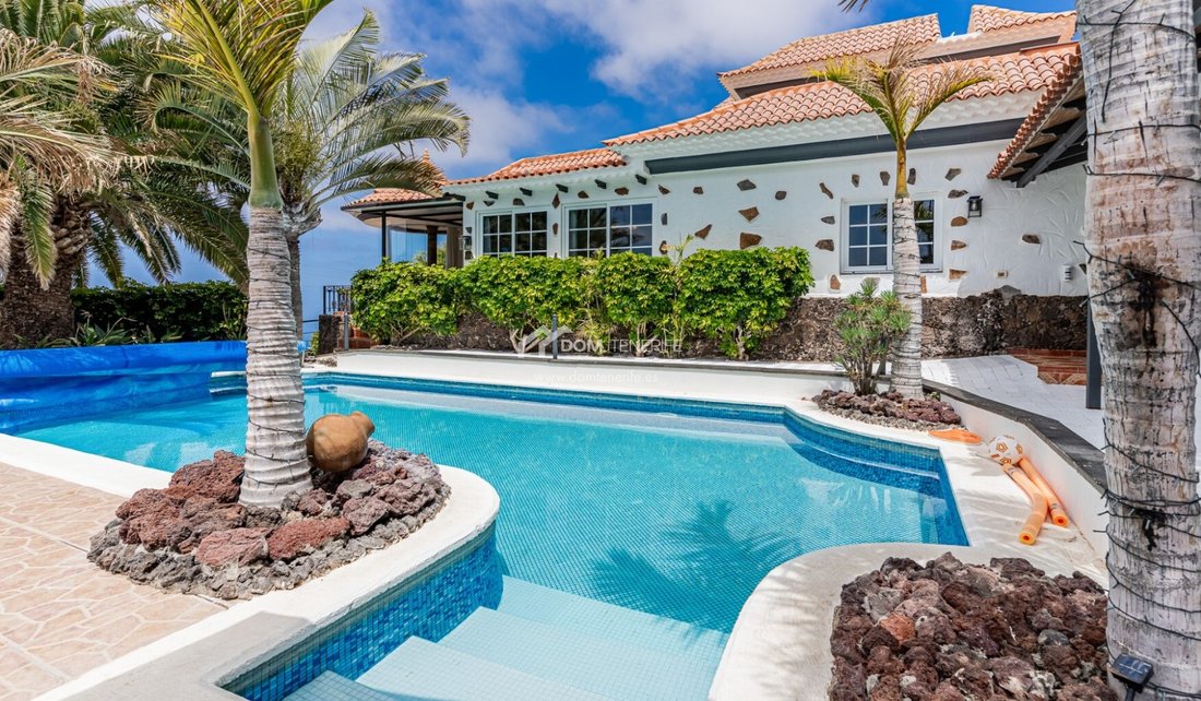 Villa in Adeje, Canary Islands, Spain 1 - 18201263