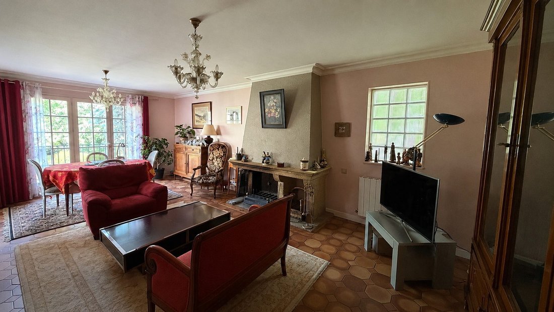 House in Baudouin République, Le Bourget, France 3 - 18206921
