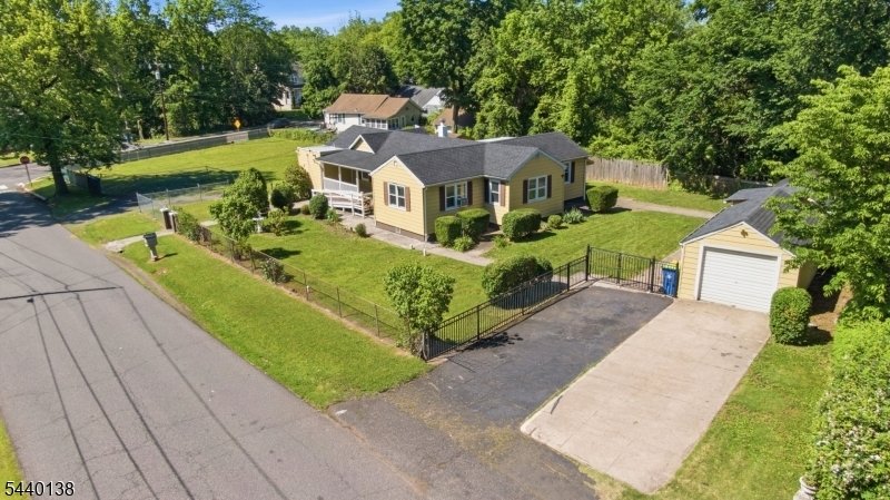 House in Bridgewater Township, New Jersey, United States 5 - 18202536