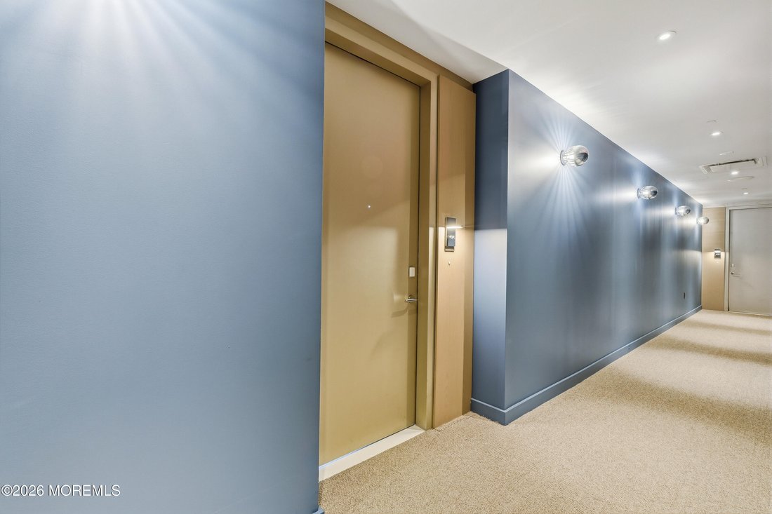 Condo in Asbury Park, New Jersey, United States 2 - 18204872