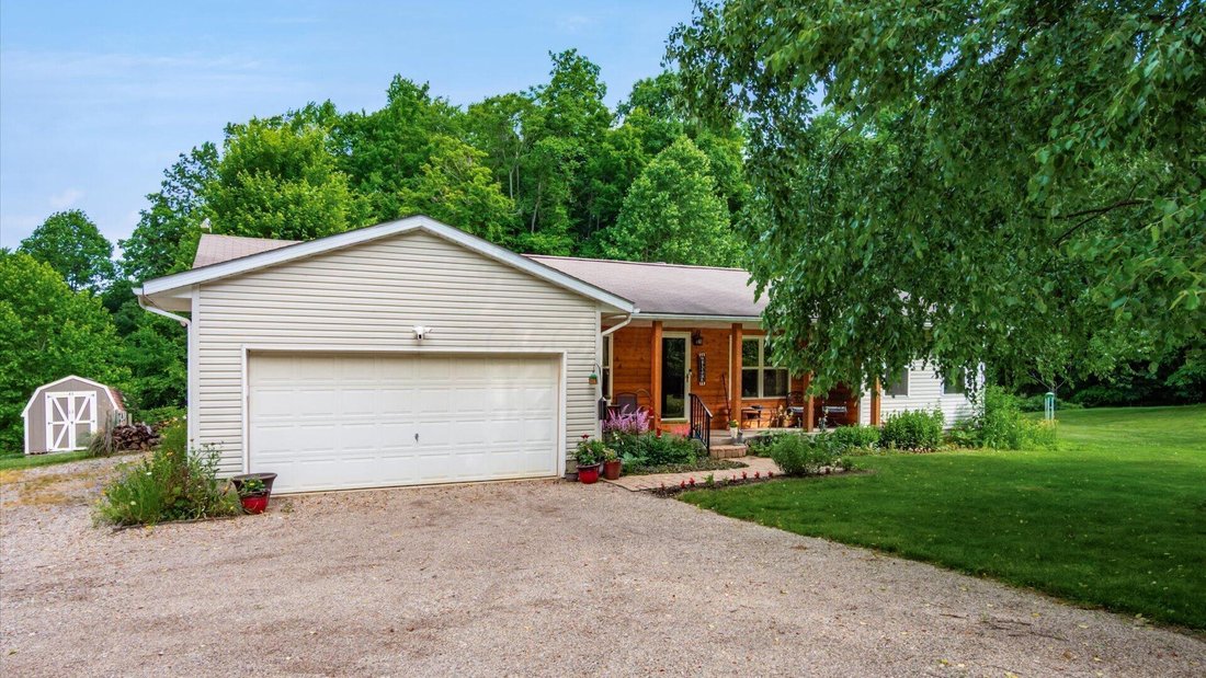 House in Roseville, Ohio, United States 1 - 18203809
