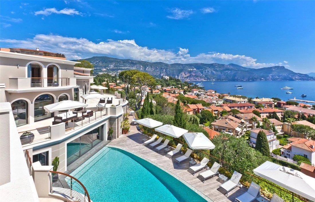 Villa in Saint-Jean-Cap-Ferrat, Provence-Alpes-Côte d'Azur, France 2 - 18201248