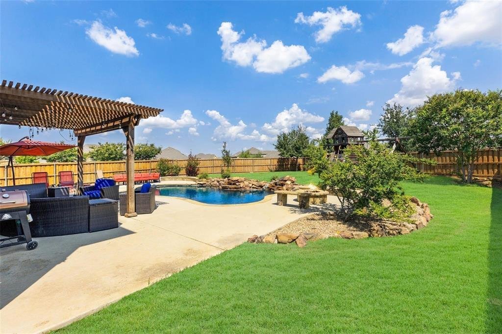 House in Cross Roads, Texas, United States 3 - 18200461
