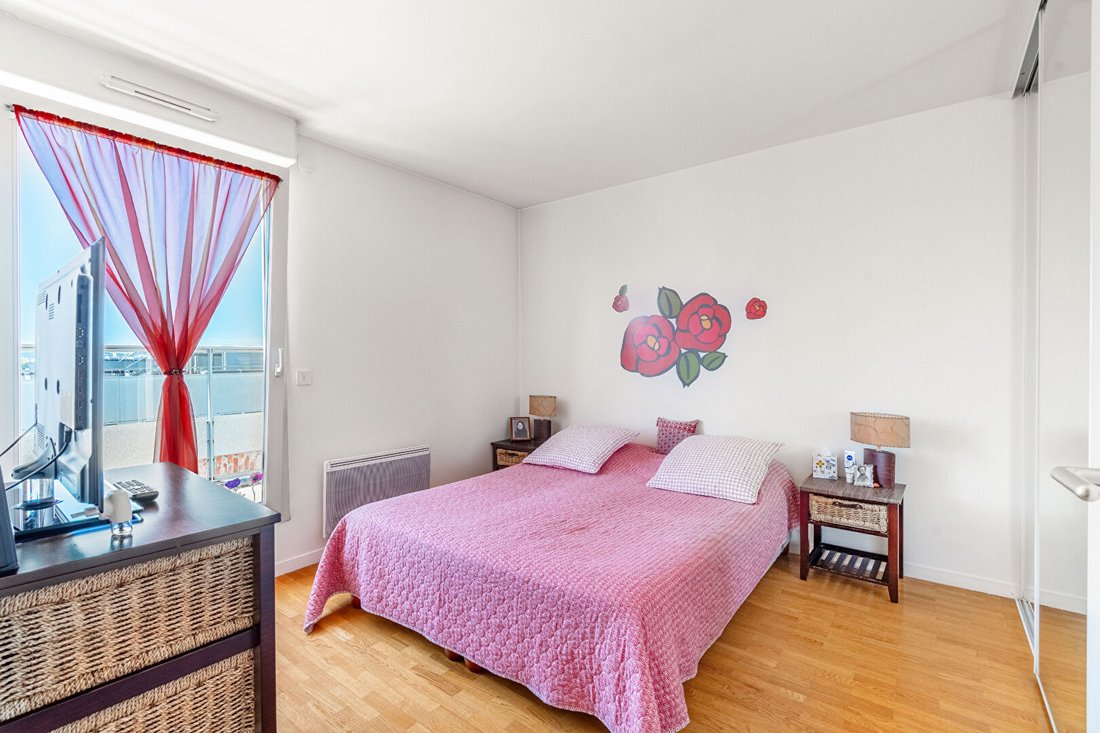 Apartment in La Fourche-Guy Môquet, Paris 17e Arrondissement, Paris 4 - 18201878