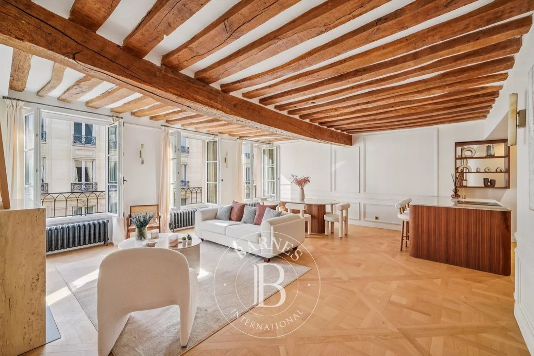Apartment in Saint Thomas d'Aquin, Paris 7e Arrondissement, Paris 3 - 18201321