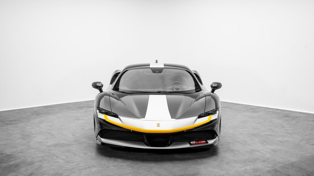 Coupe in Dubai, United Arab Emirates 3 - 18208972