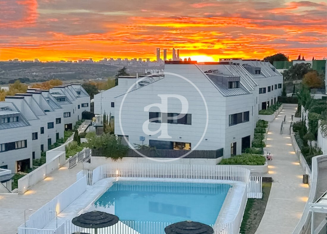 Villa in La Moraleja, Alcobendas, Comunidad de Madrid 1 - 18208574