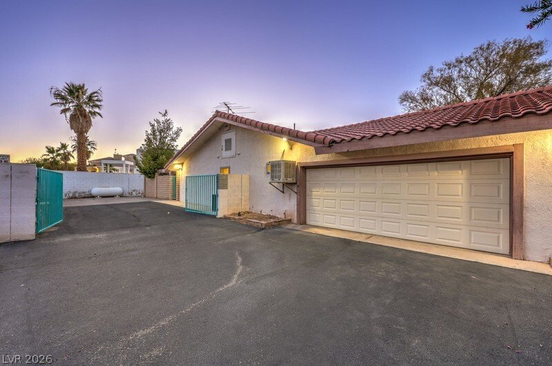 House in Las Vegas, Nevada, United States 5 - 18207332