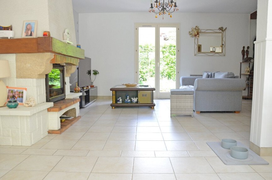 House in Saint-Forget, Ile-de-France, France 2 - 18208304