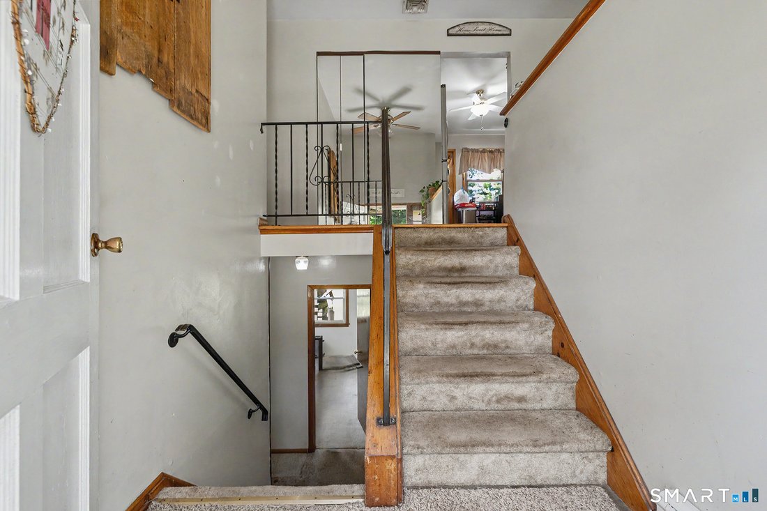 House in Orange, Connecticut, United States 3 - 18207276