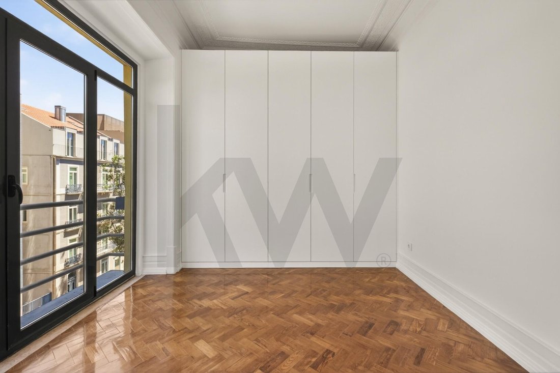 Apartment in Arroios, Lisbon, Portugal 2 - 18207924